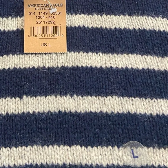 American Eagle Outfitters Classic Fit Blue and White Half Zip Sweater Size Large - Picture 4 of 4